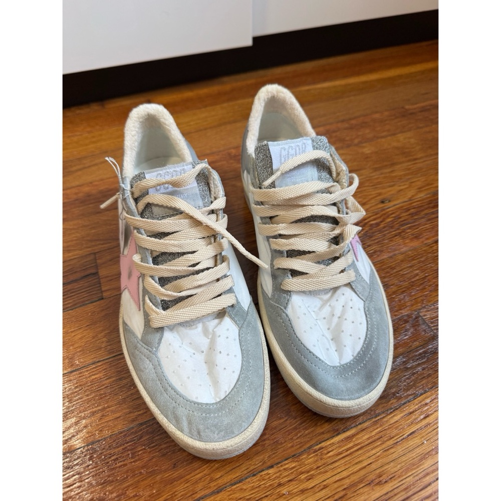 Golden Goose Ball Star low-top sneakers with
Swarovski crystals
Brand NEW! - Picture 4 of 11